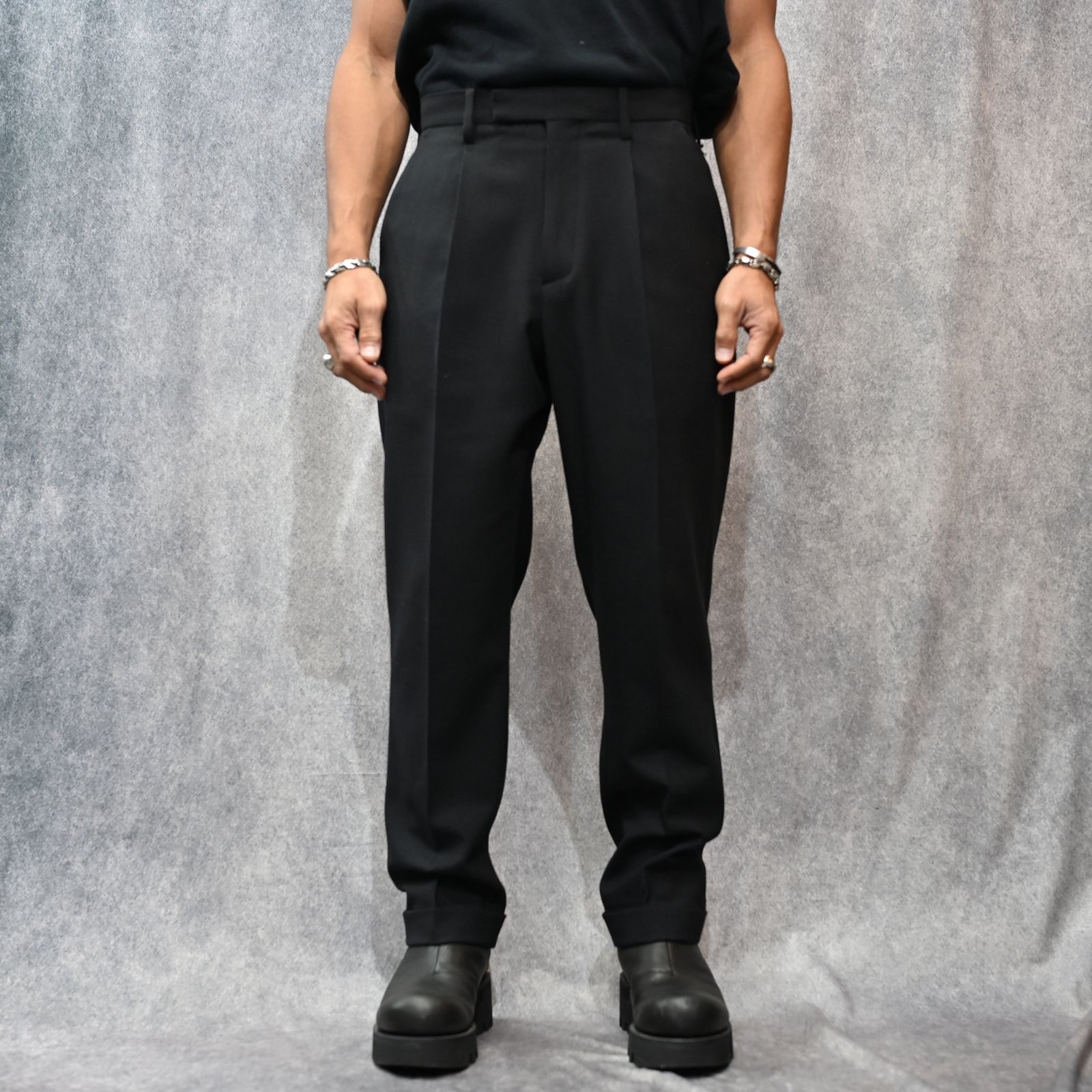 PE.Wool Tapered TRS （BLK）｜ワンタックテーパードスラックス｜2510-7001