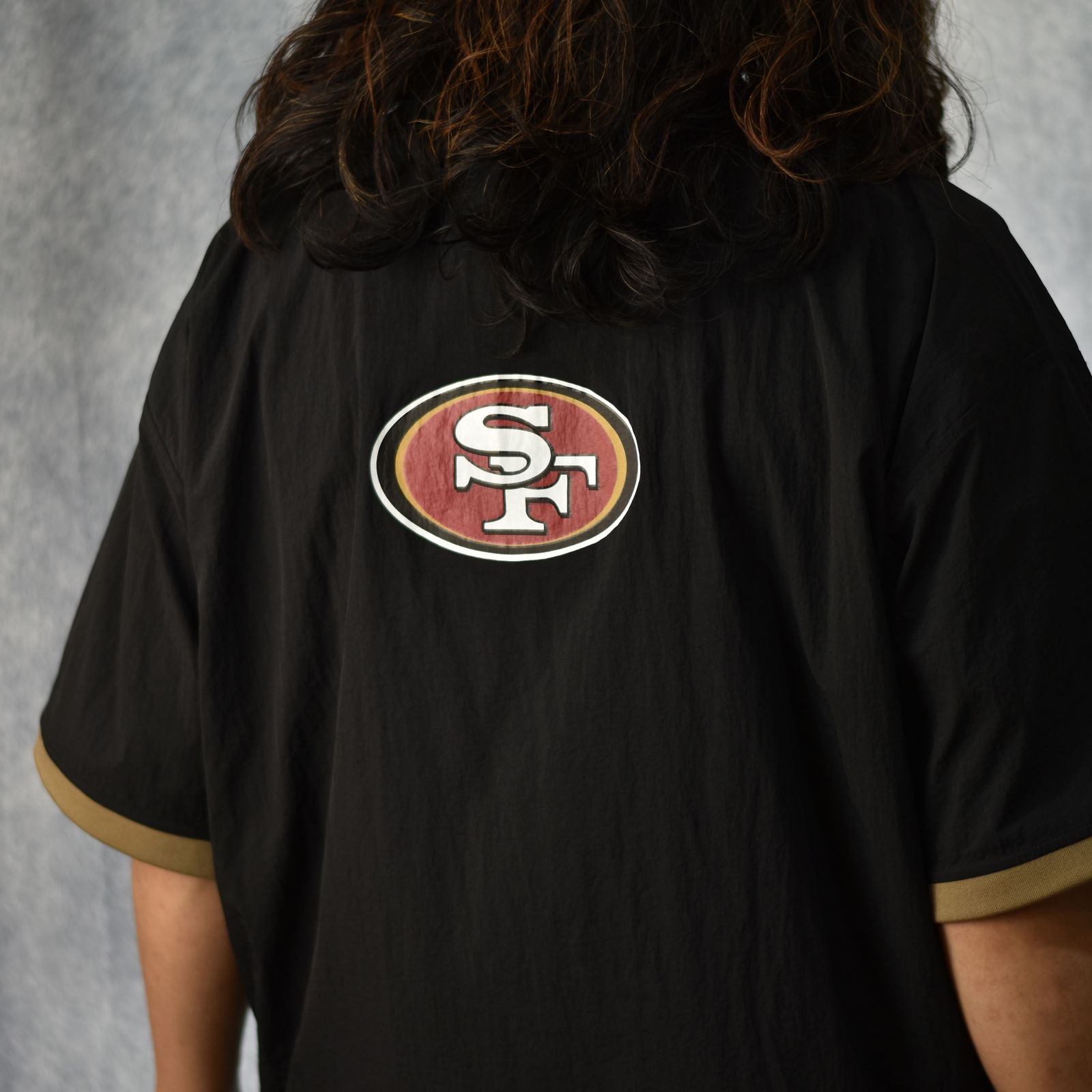 × NFL 49ERS S/S NYLON GAME SH (BLACK) / ナショナル・フットボール・リーグ サンフランシスコ・49ers 半袖 ナイロン ゲームシャツ