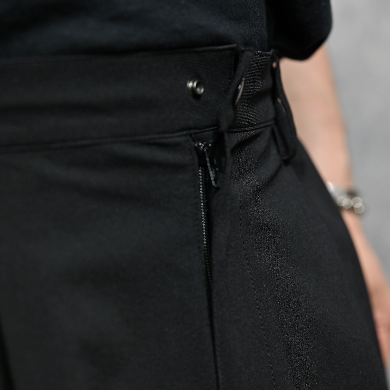 TUCK HALF PANTS （BLACK / ブラック）｜タック ハーフパンツ｜9261-CP54-002