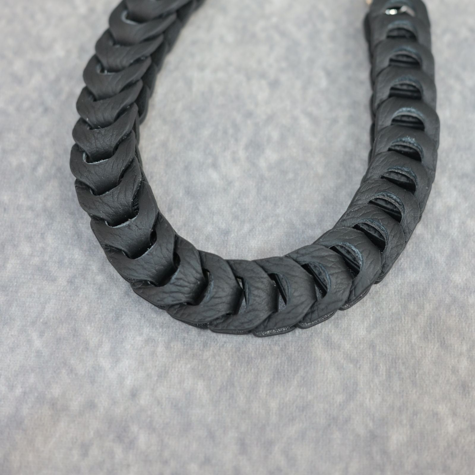 Hand STRAP Symbole （BLACK） 携帯ハンドストラップ