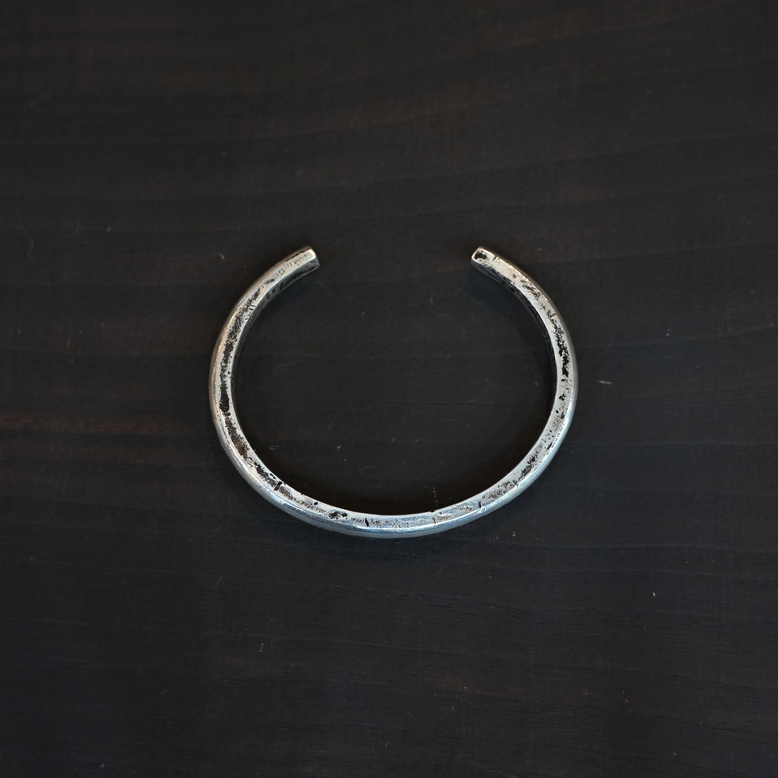 ROUND BANGLE MID｜ SILVERS 純銀