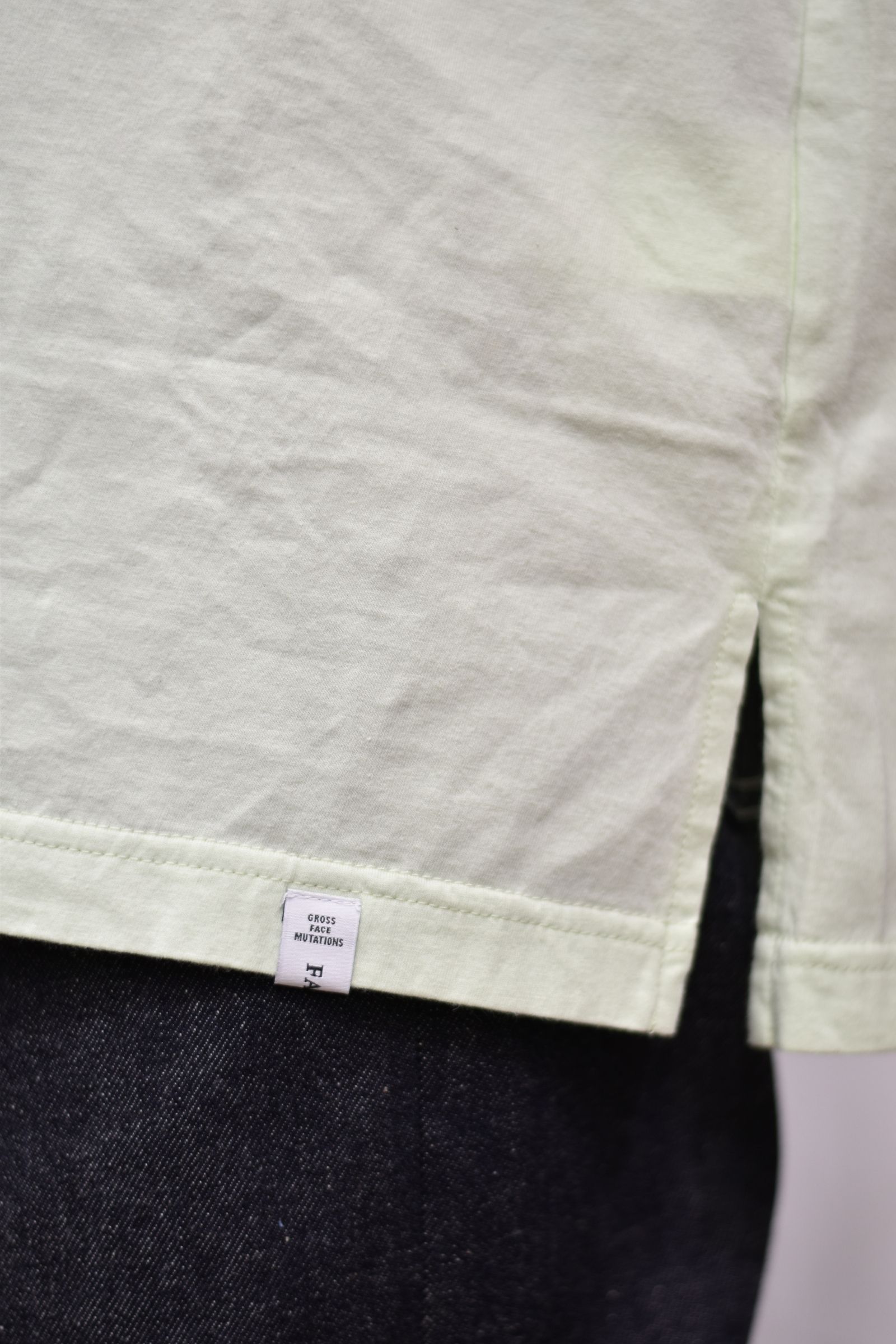 SOCCER LOGO BIG TEE (KHAKI)