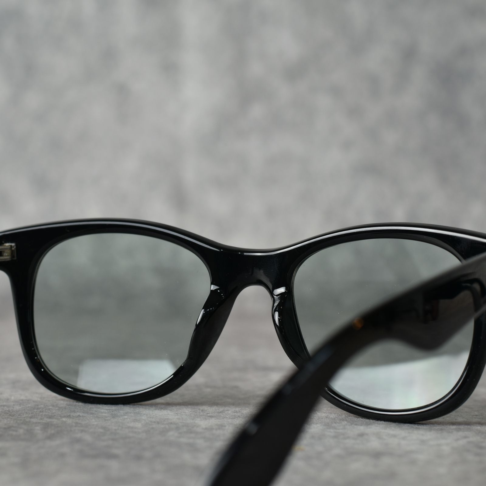 CUTRATE LOGO GLASSES (GREEN) / カットレイト ロゴ サングラス