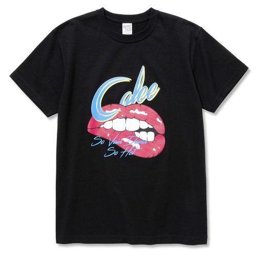 DYING TO SAY SOMETHING T‐SHIRT (BLACK) / プリントTシャツ