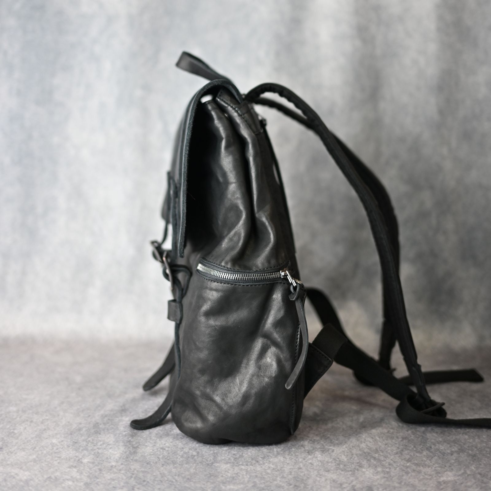 ジャパン ダブルショルダー フルタンニン製品染め ミリタリーバッグ （BLACK） 92-33