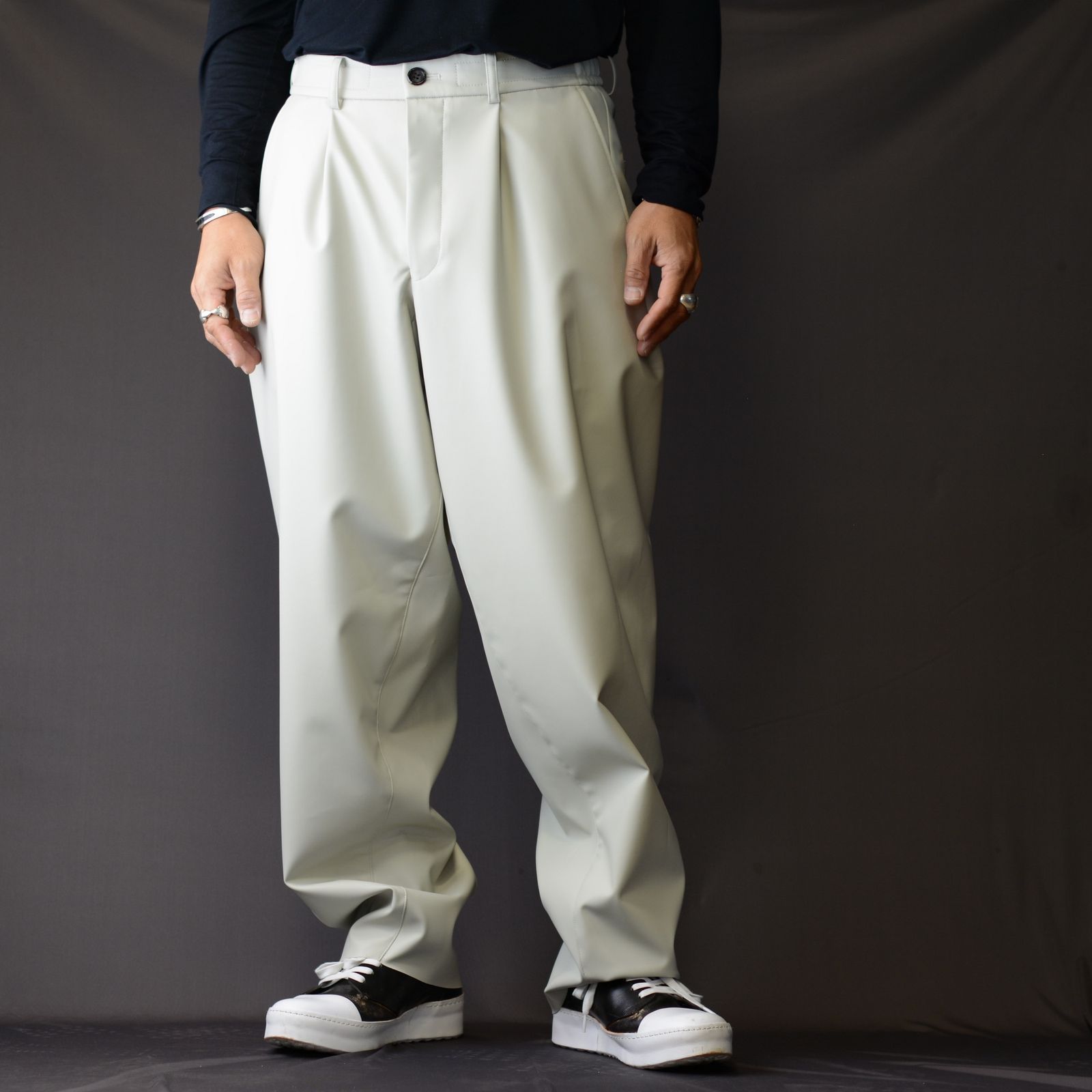 N.HOOLYWOOD - 1TUCK EASY TROUSERS （GRAY） | chord