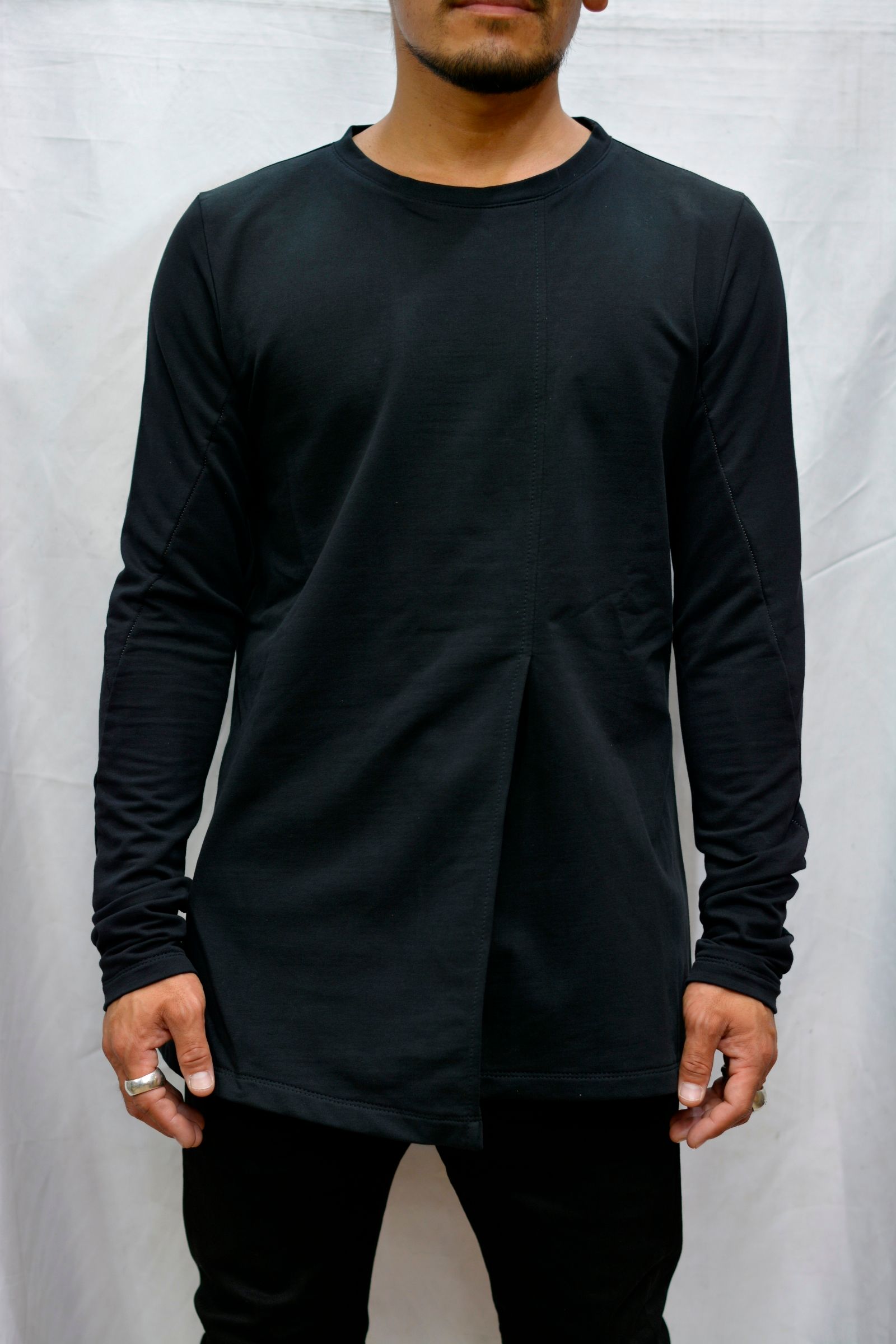 CAT & SAWN CUT TACK FRONT LONG SLEEVE