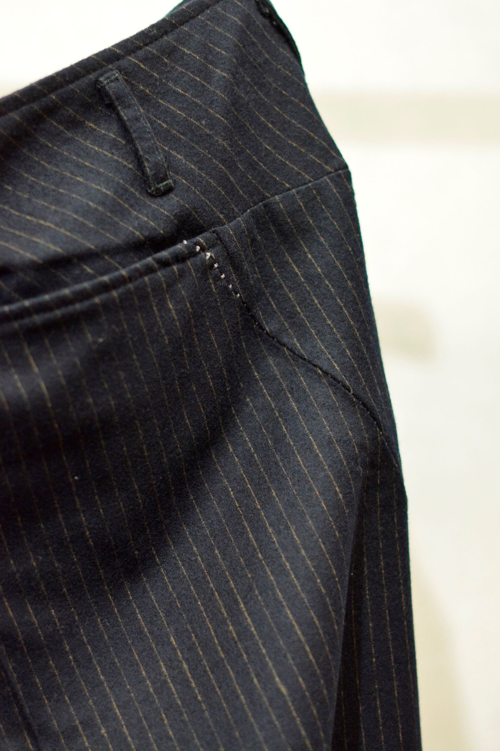 PANTS WIDE WITH BUTTONS"