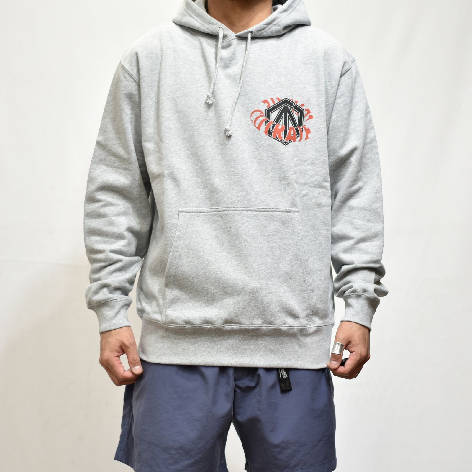 CUTRATE NS LOGO L/S PULLOVER PARKA  (GRAY)