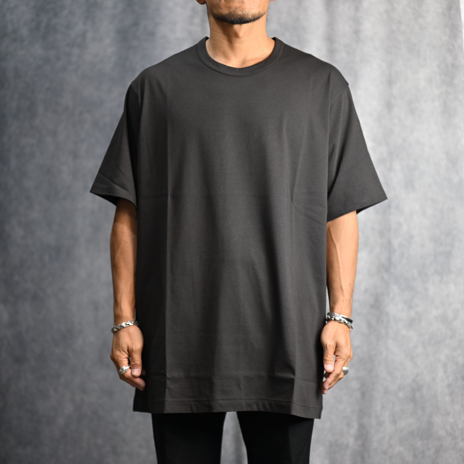 30/- COTTON SINGLE JERSEY ROUND NECK HALF SLEEVE （CHARCOAL） カットソー （チャコール） HO-T02-070-4