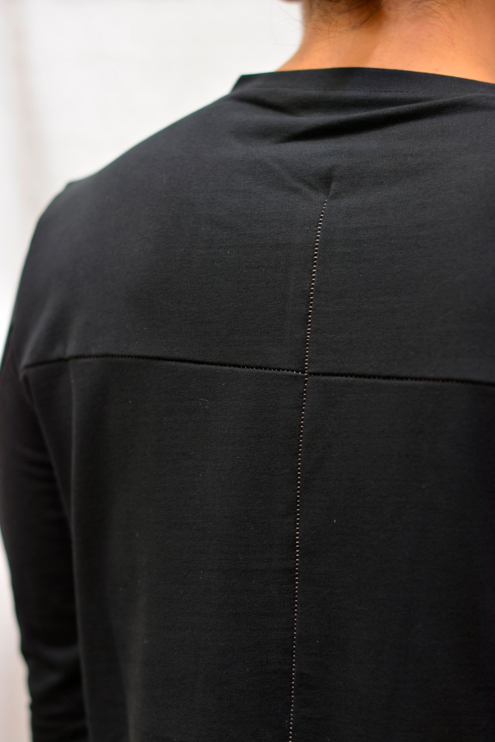 CAT & SAWN CUT TACK FRONT LONG SLEEVE