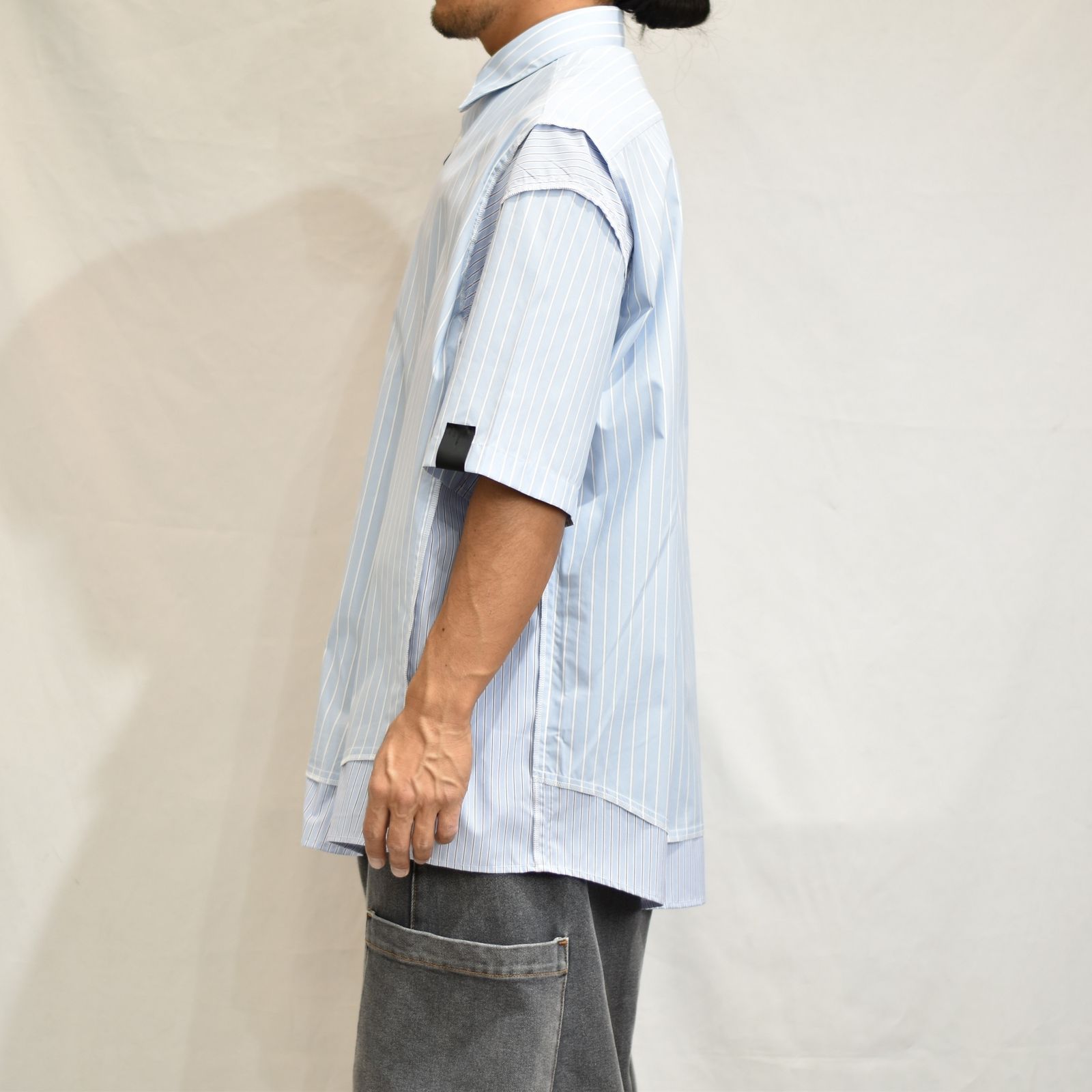 STRIPE SHIRT”