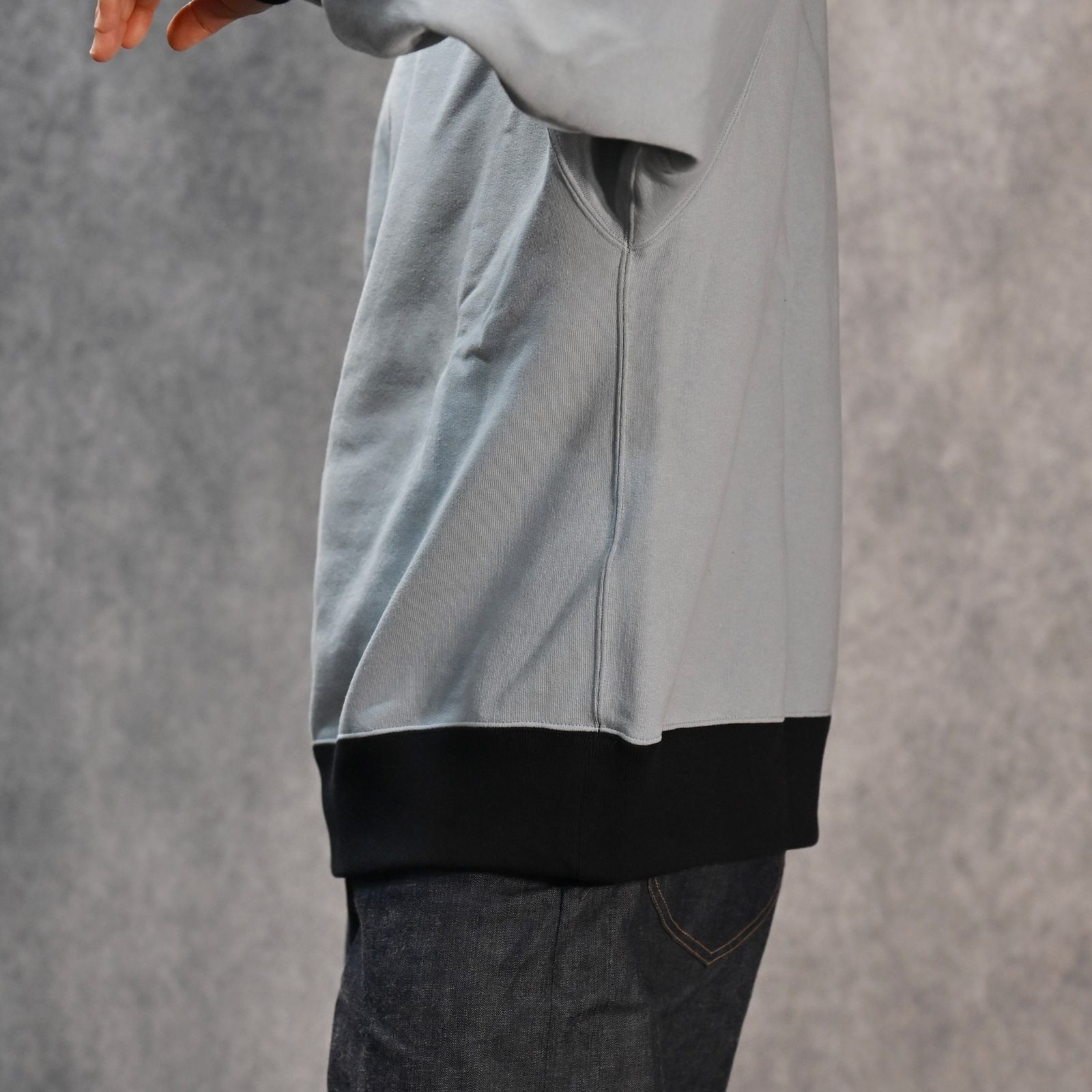 × Champion CREWNECK SWEAT （L.BLUE） / チャンピオン クルーネックスウェット （ライトブルー） /