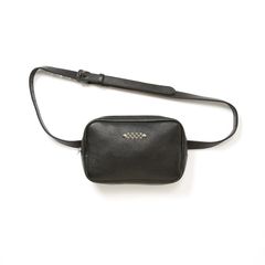 STUDS LEATHER BODY BAG (BLACK)｜ボディバッグ ウエストポーチ セカンドバッグ｜CL-25AW005LE