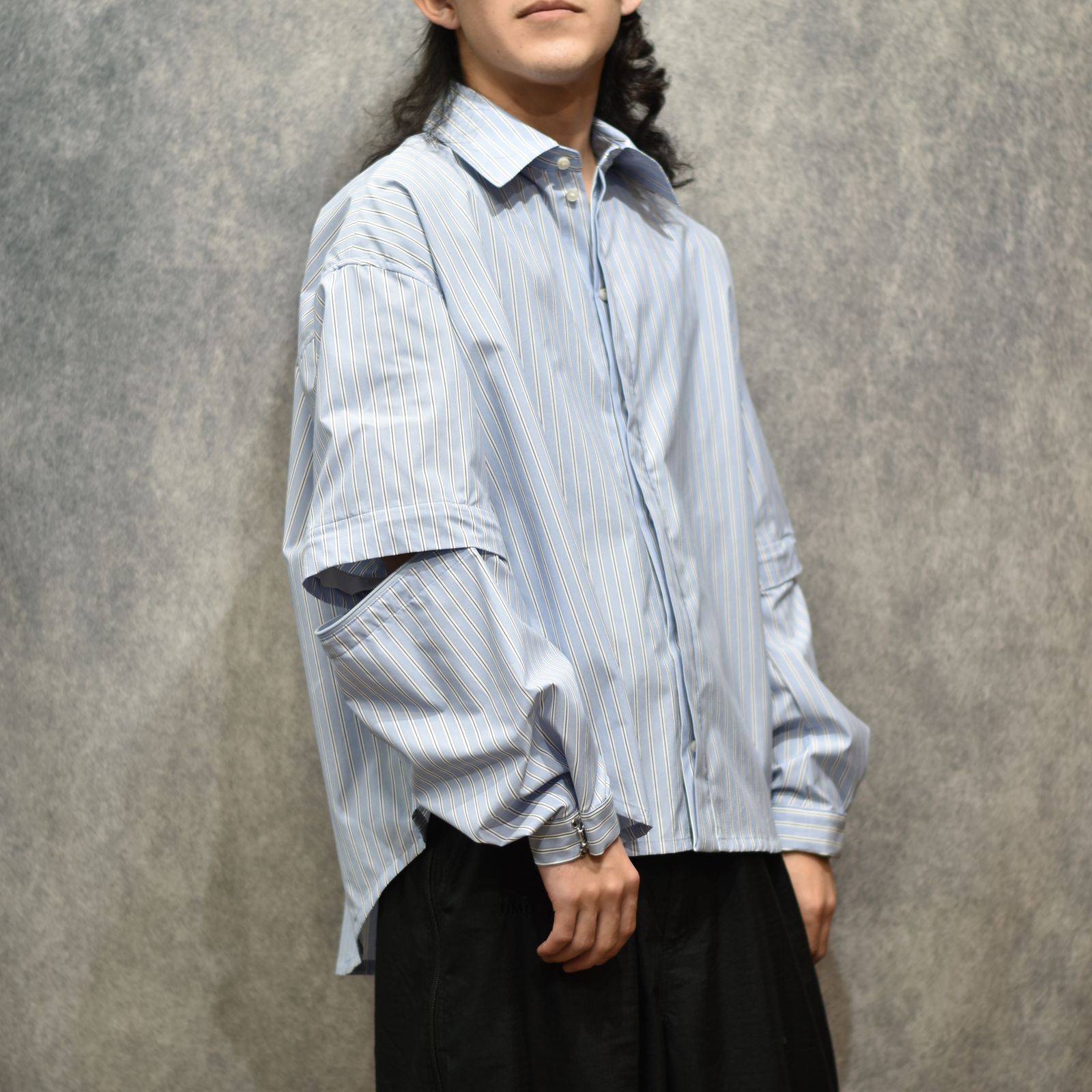 デタッチャブルスリーブホックカフスシャツ (SAX STRIPE)｜LB26SS-SH11-FTS
