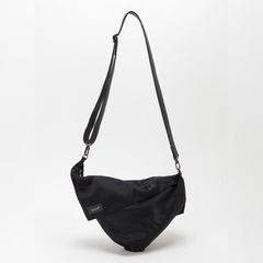 DRAPE SHOULDER (BLACK) / ナイロン バッグ （ブラック） DK-I35-830-2-02