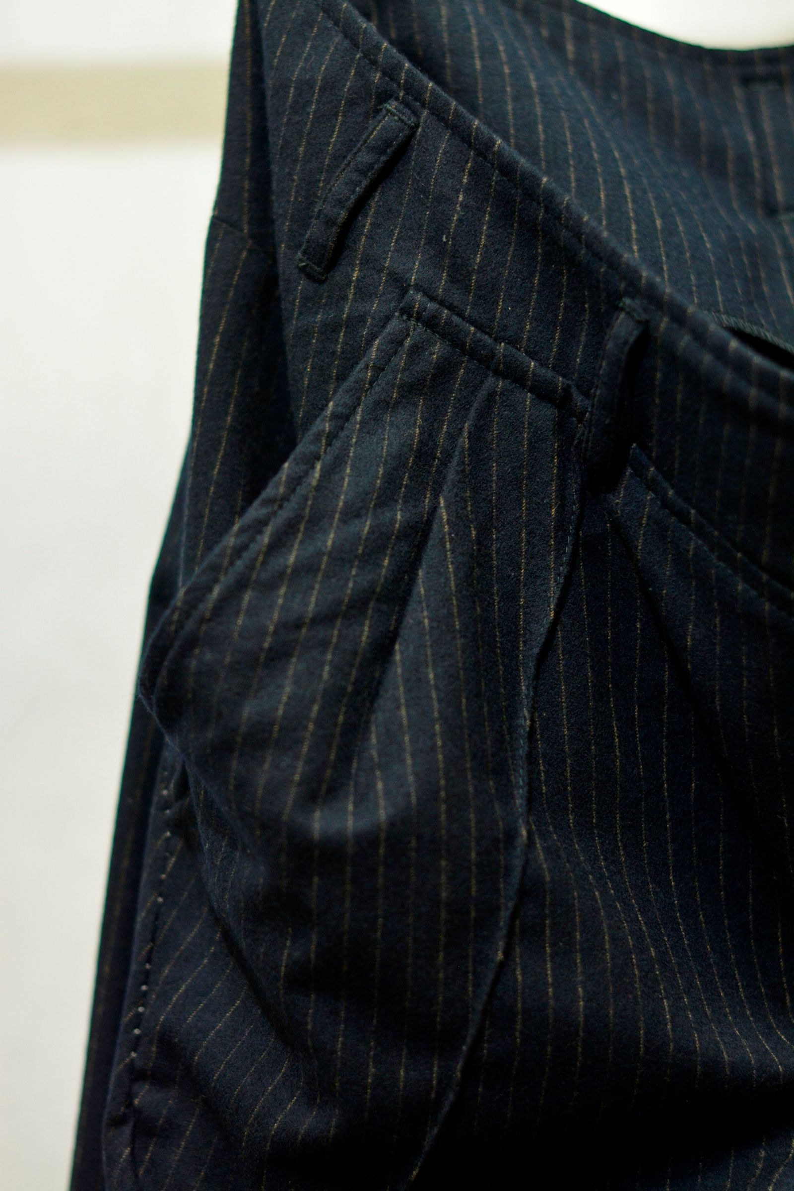 PANTS WIDE WITH BUTTONS"