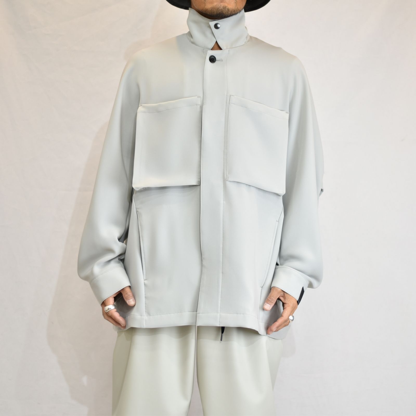 BLOUSON"