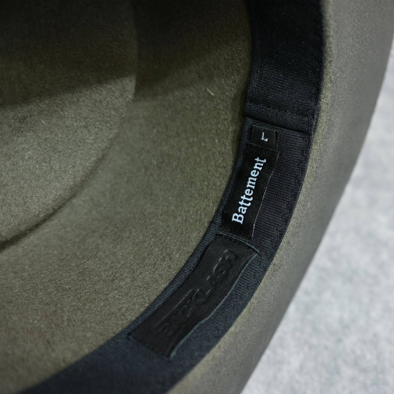 × Battement Wool Felt Hat （D.GY / ダークグレー） ウールフェルト ハット / Ba-898-01