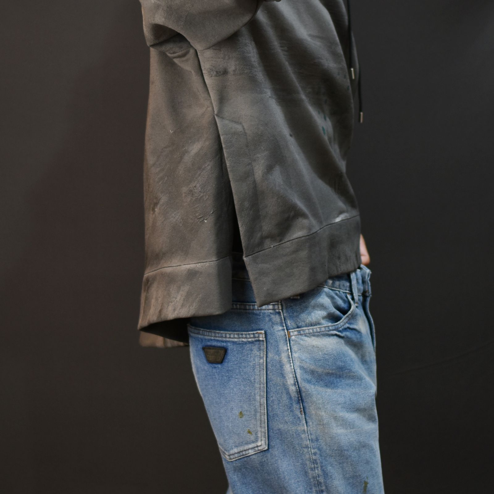 クロップドフーディ / LB23AW-PK01-STC (IRON)