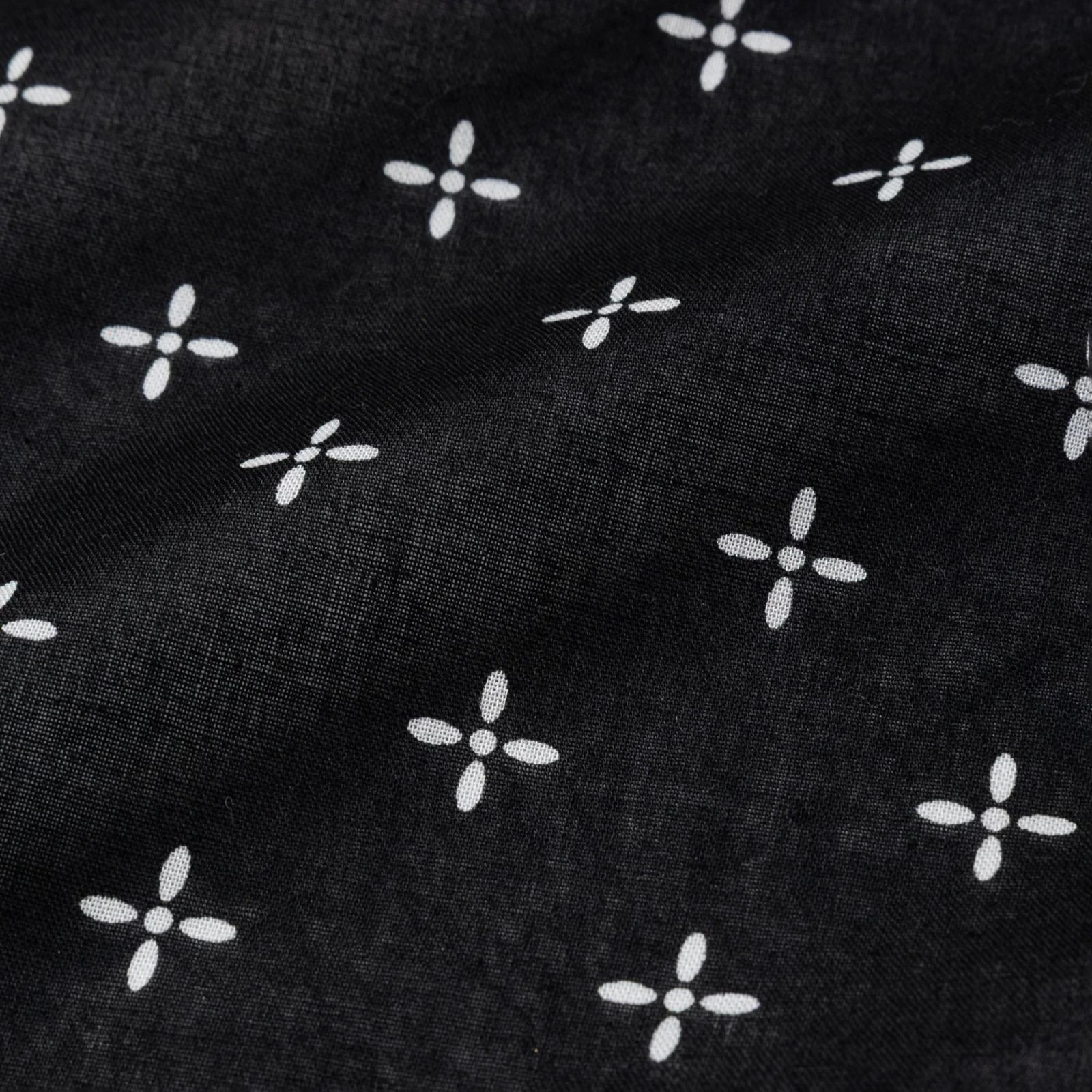 CROSS BANDANA (BLACK)｜クロス柄 バンダナ｜CL-26AWCRS004