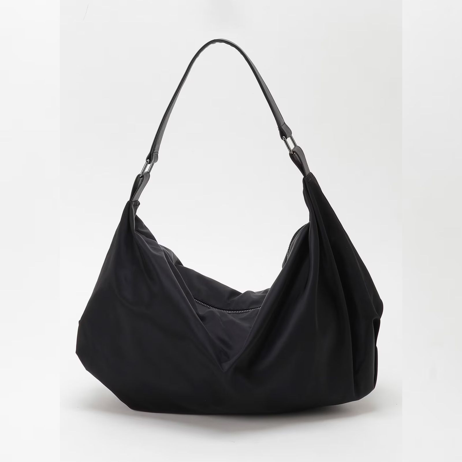CRESCENT BAG (BLACK) / ナイロン バッグ （ブラック） DK-I34-830-2-02