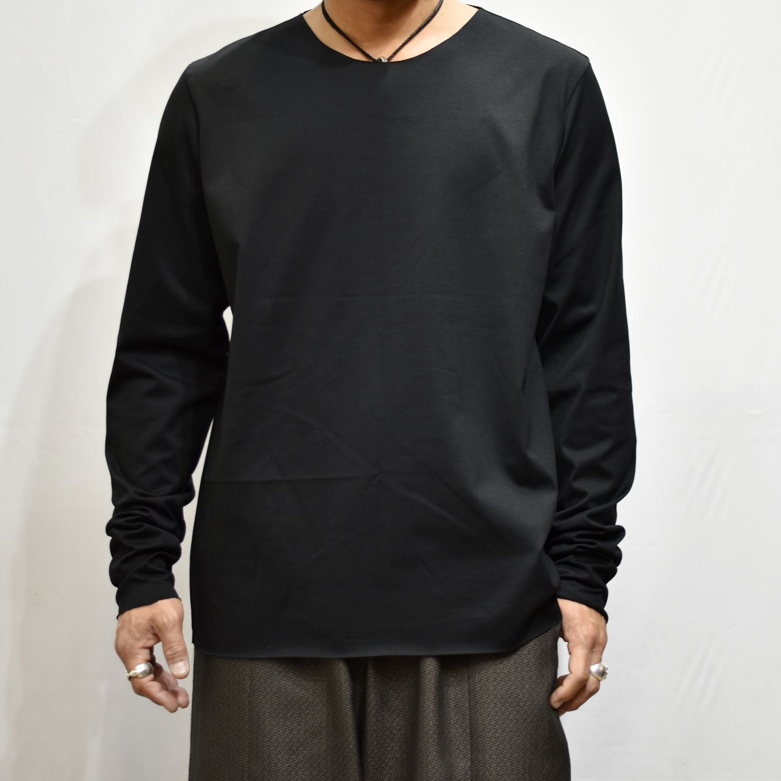 kujaku - sumire pullover ver. long sleeve (black) | chord online store