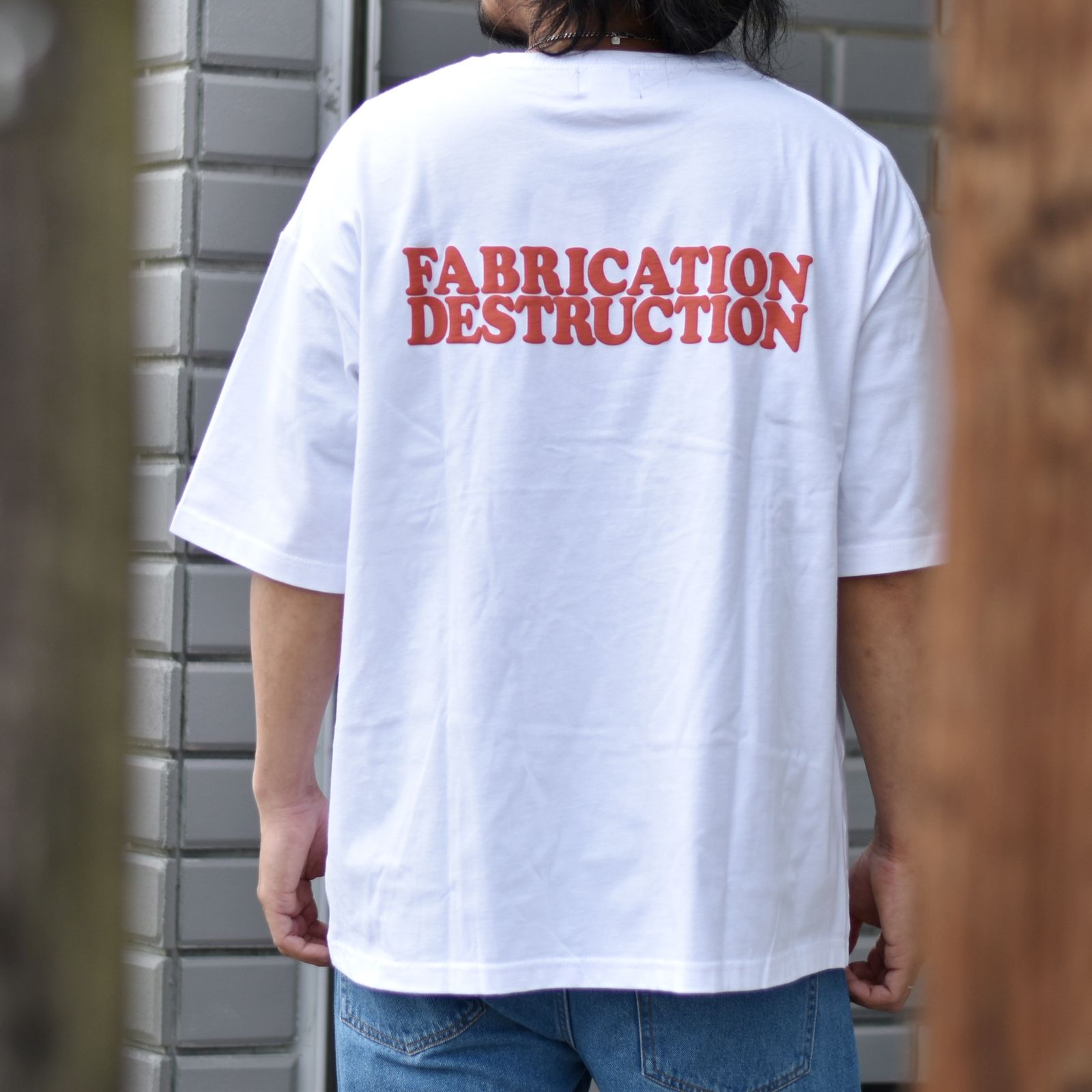 CUTRATE FLAME FLOCKY LOGO DROPSHOULDER S/S -T-SHIRT (WHITE)
