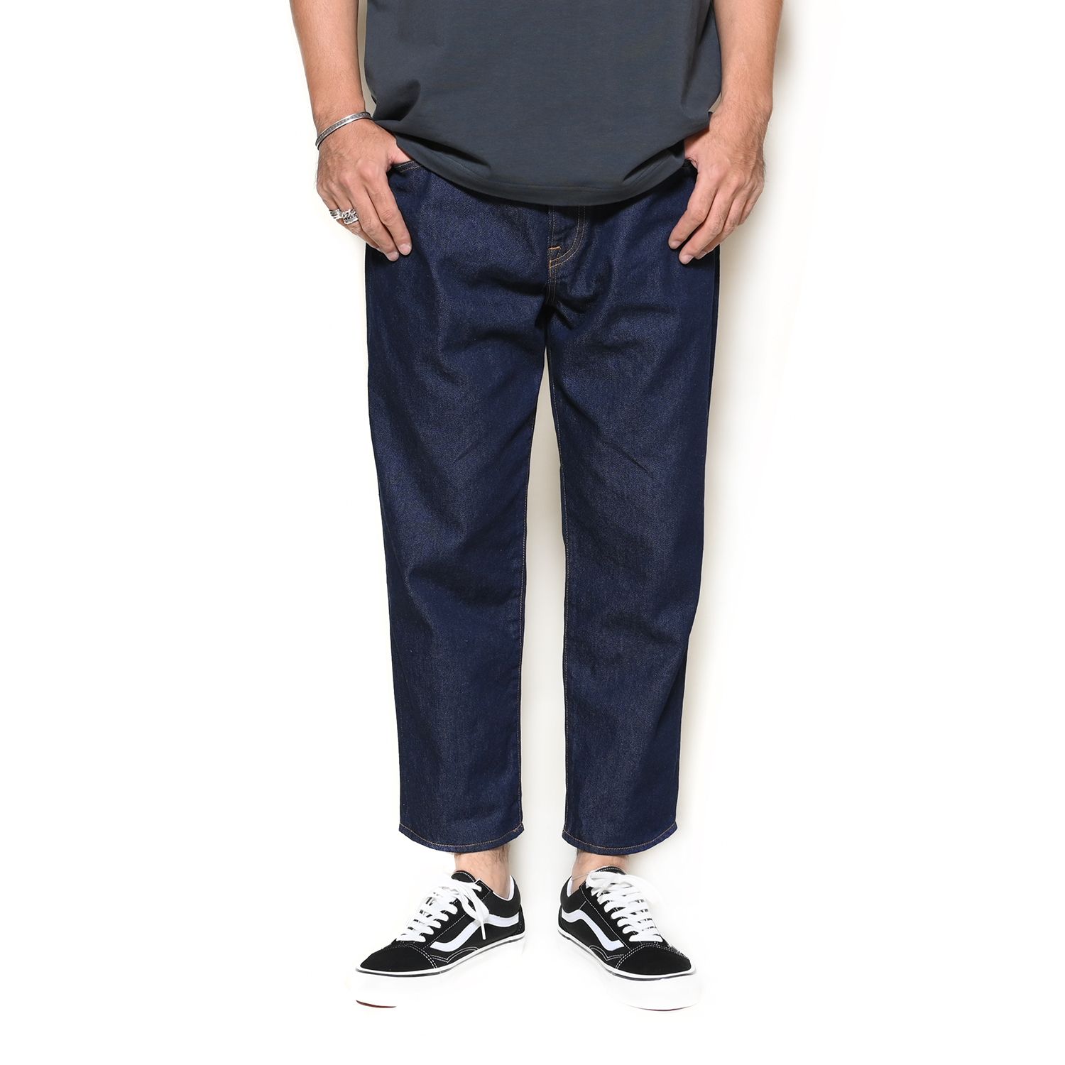 CALEE - 11OZ CROPPED DENIM PANTS (OW INDIGO BLUE) | chord online store