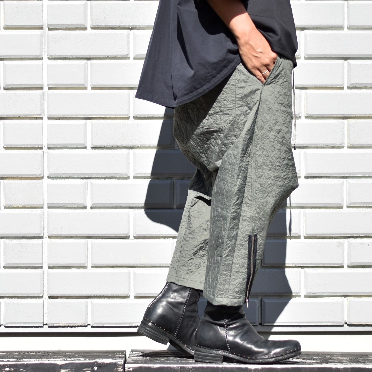 quilting passive pants (KHAKI GRAY) / キルティング パッシブ パンツ