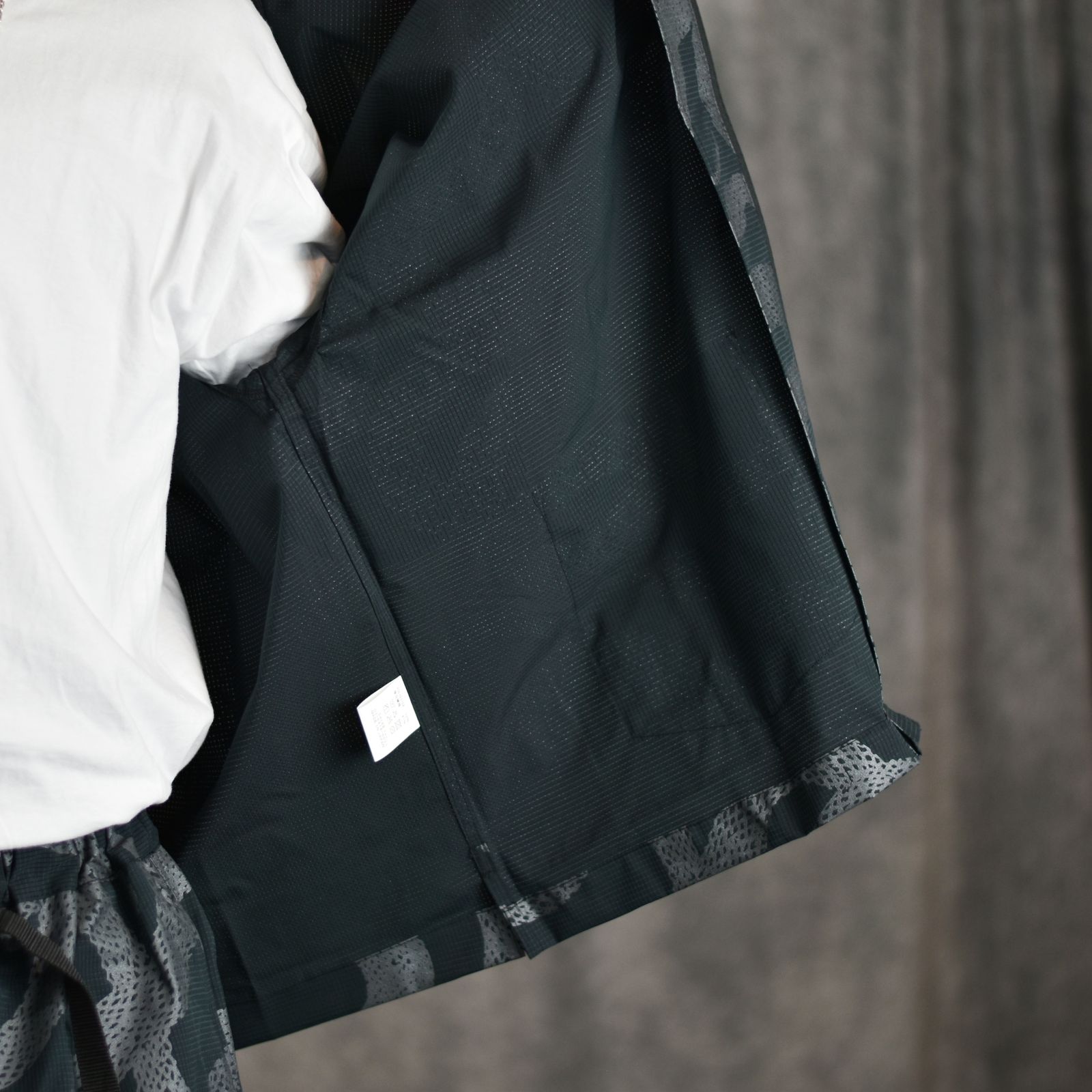 DOTAIR®︎ SNAKE PATTERN ZIP SH ＜REFLECTOR＞ (BLACK) / ドットエア スネーク総柄 半袖シャツ