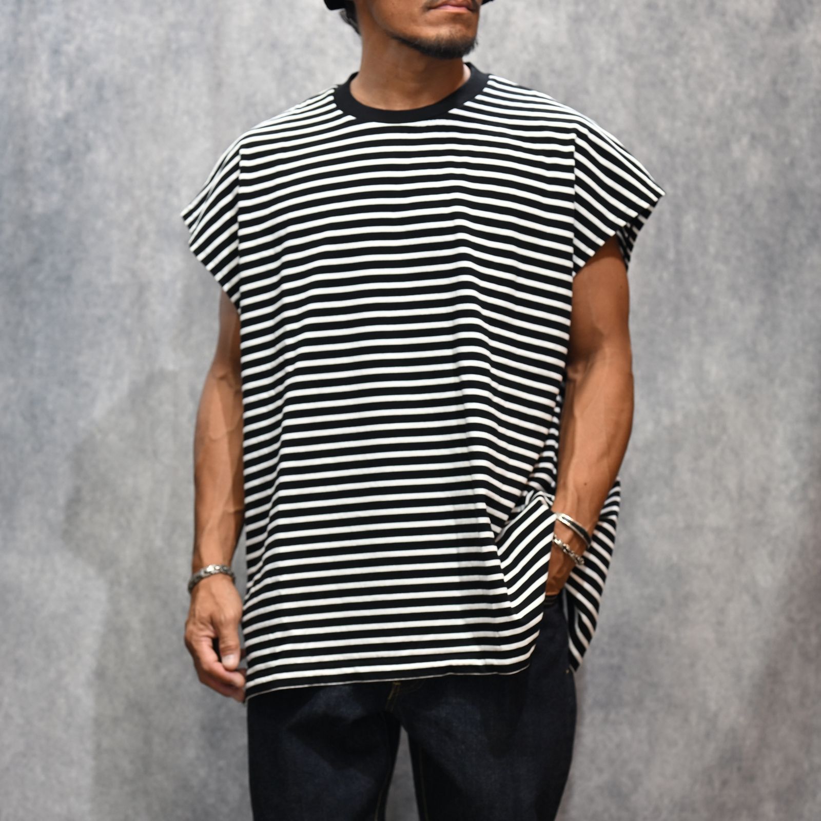 Big Nosleeve Border T-SH （WHITE） / ビック ノースリーブ ボーダーTシャツ （ホワイト） 2505-4007