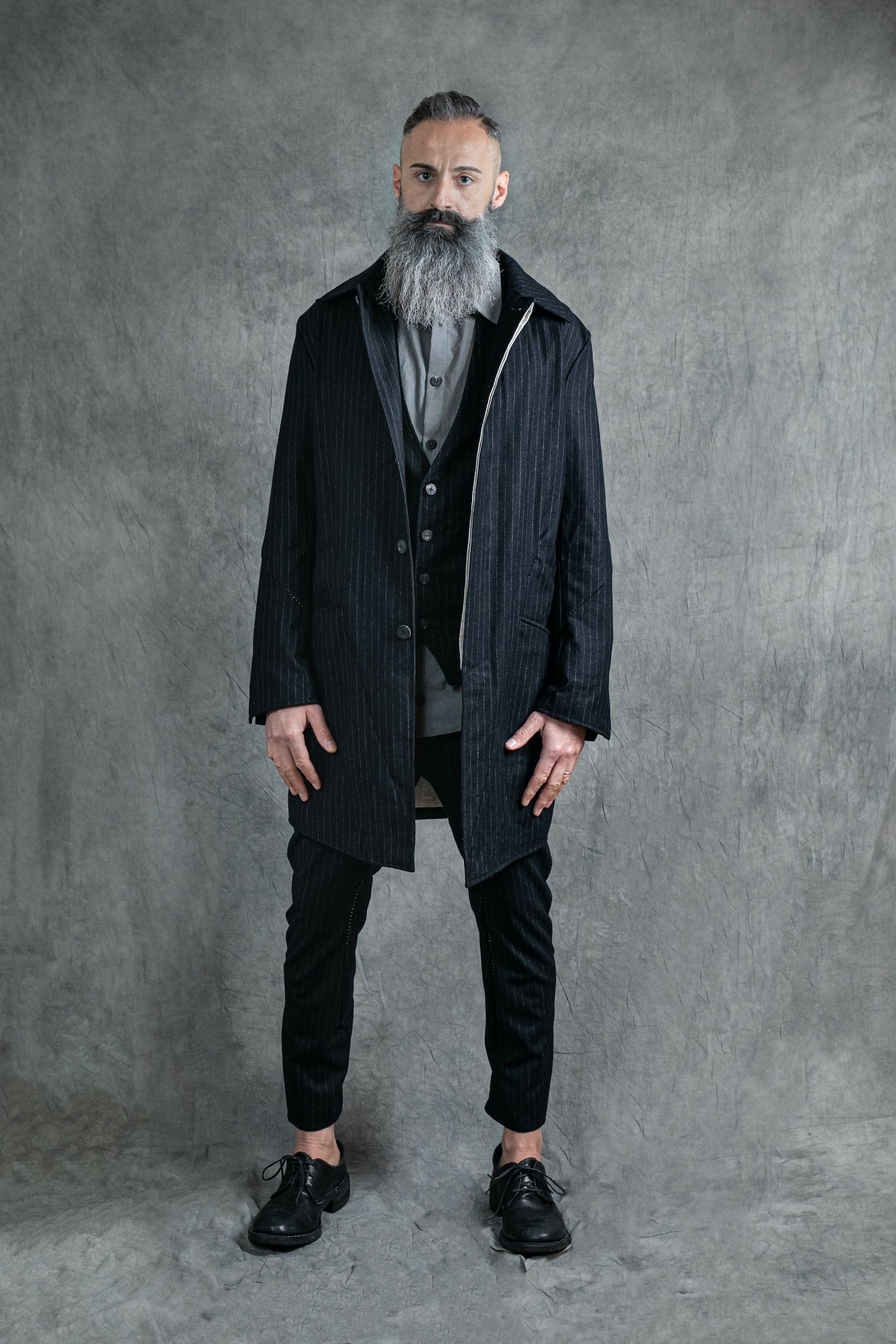 BALMACAAN COAT W/OVER PKT LINED"