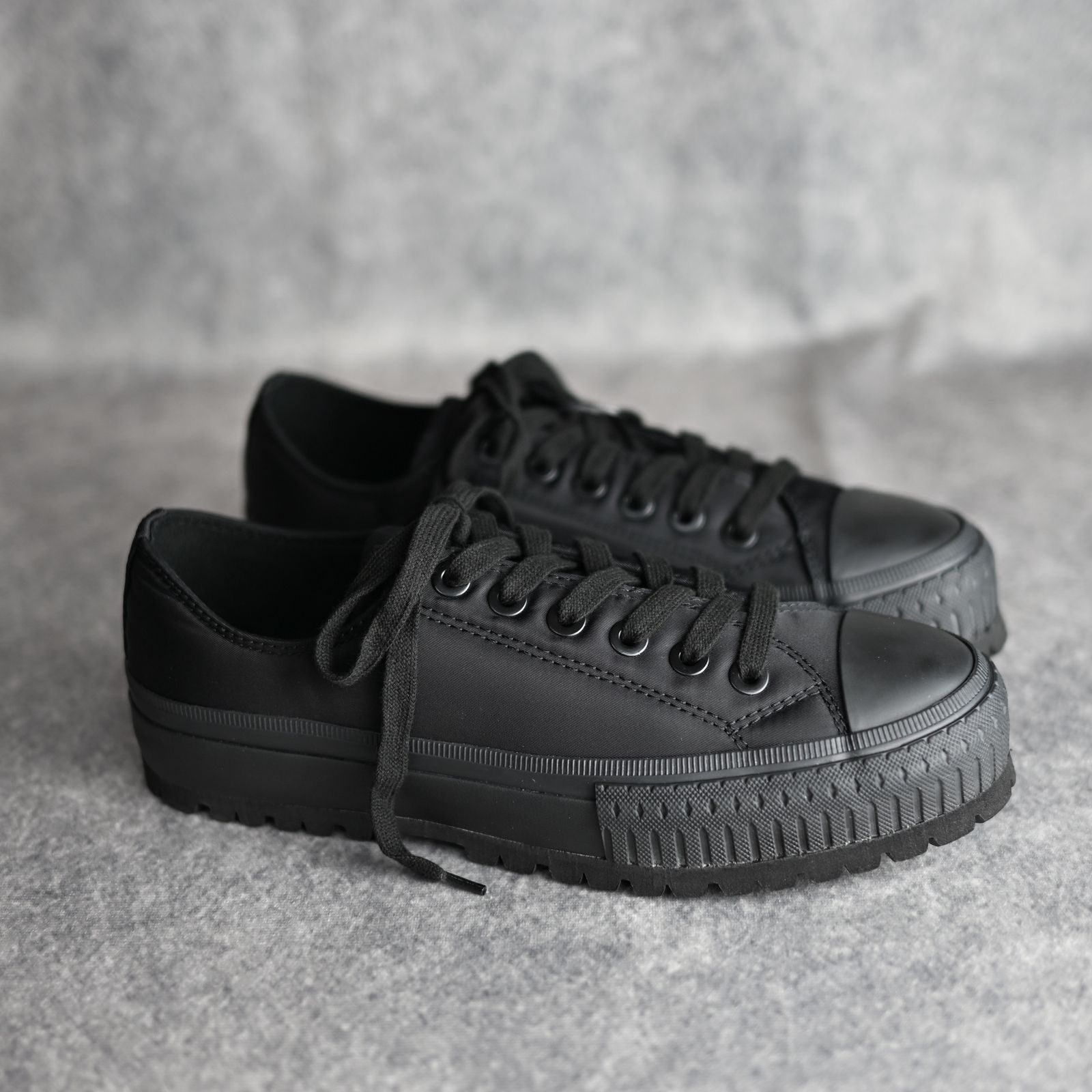 NYLON SNEAKERS （BLACK） / ナイロン ロウトップ スニーカー（ブラック） / HO-E01-660
