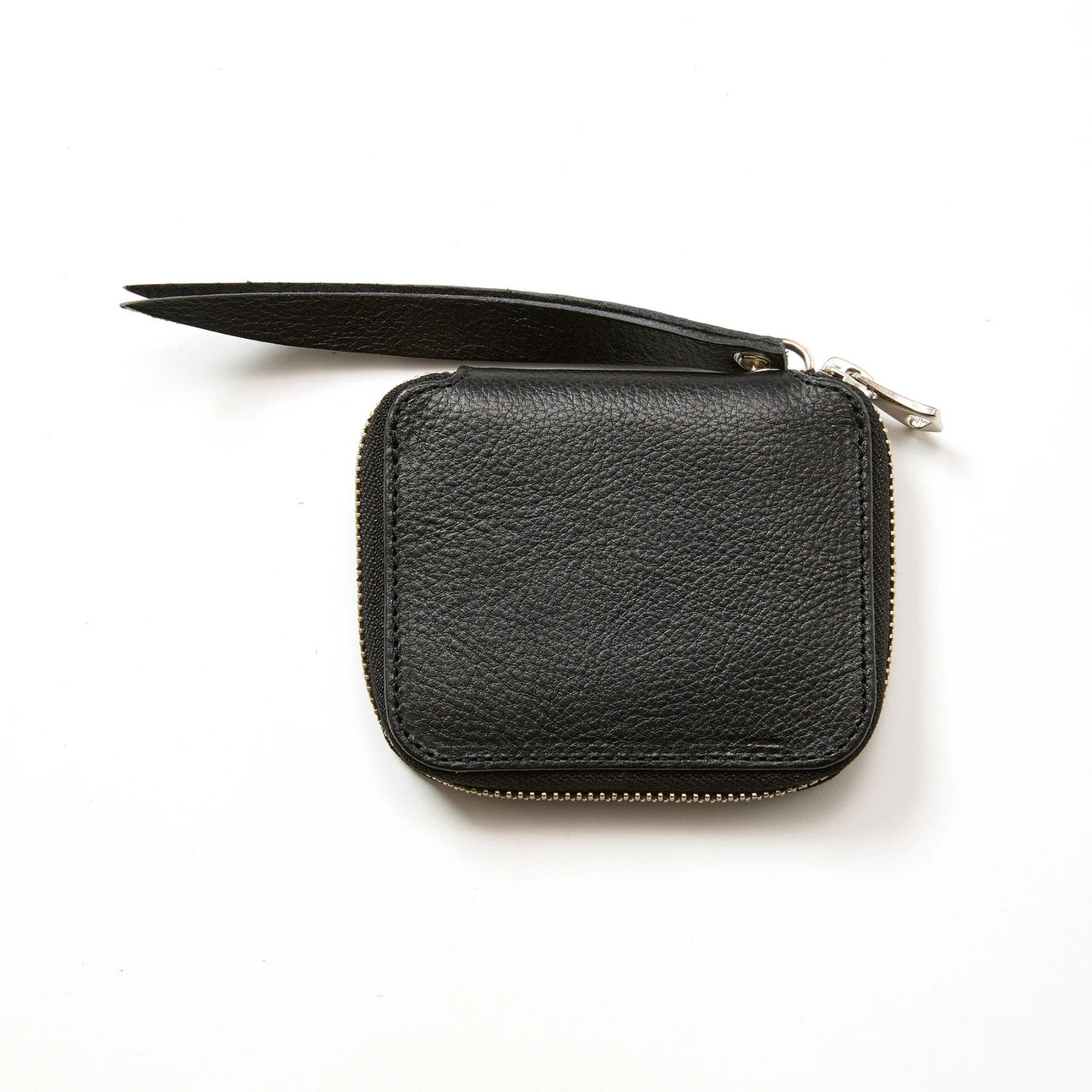 PLANE LEATHER ZIP MULTI WALLET ＜STUDS CHARM＞ (BLACK)｜プレーン レザー ラウンドジップ マルチウォレット 二つ折り財布 ＜スタッズチャーム＞｜CL-25AW019LE