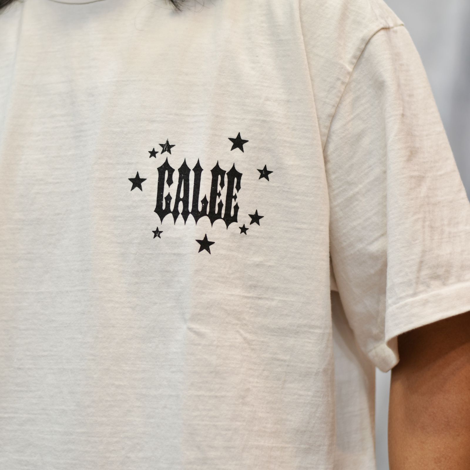 GARMENT DYE IRON HORSE TEE ＜BARTHDAY WORKS DESIGN＞ (WHITE)｜アイアンホース プリント Tシャツ｜CL-26SS002BW