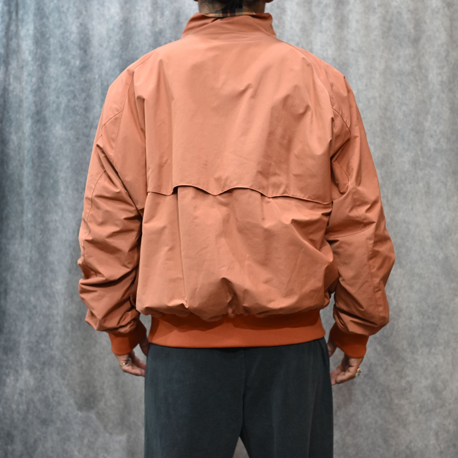 BARACUTA G9 REVERSIBLE HARRINGTON JACKET （ONION）｜バラクータ ハリントンジャケット スウィングトップ ドリズラー｜2252-BL80-045-peg