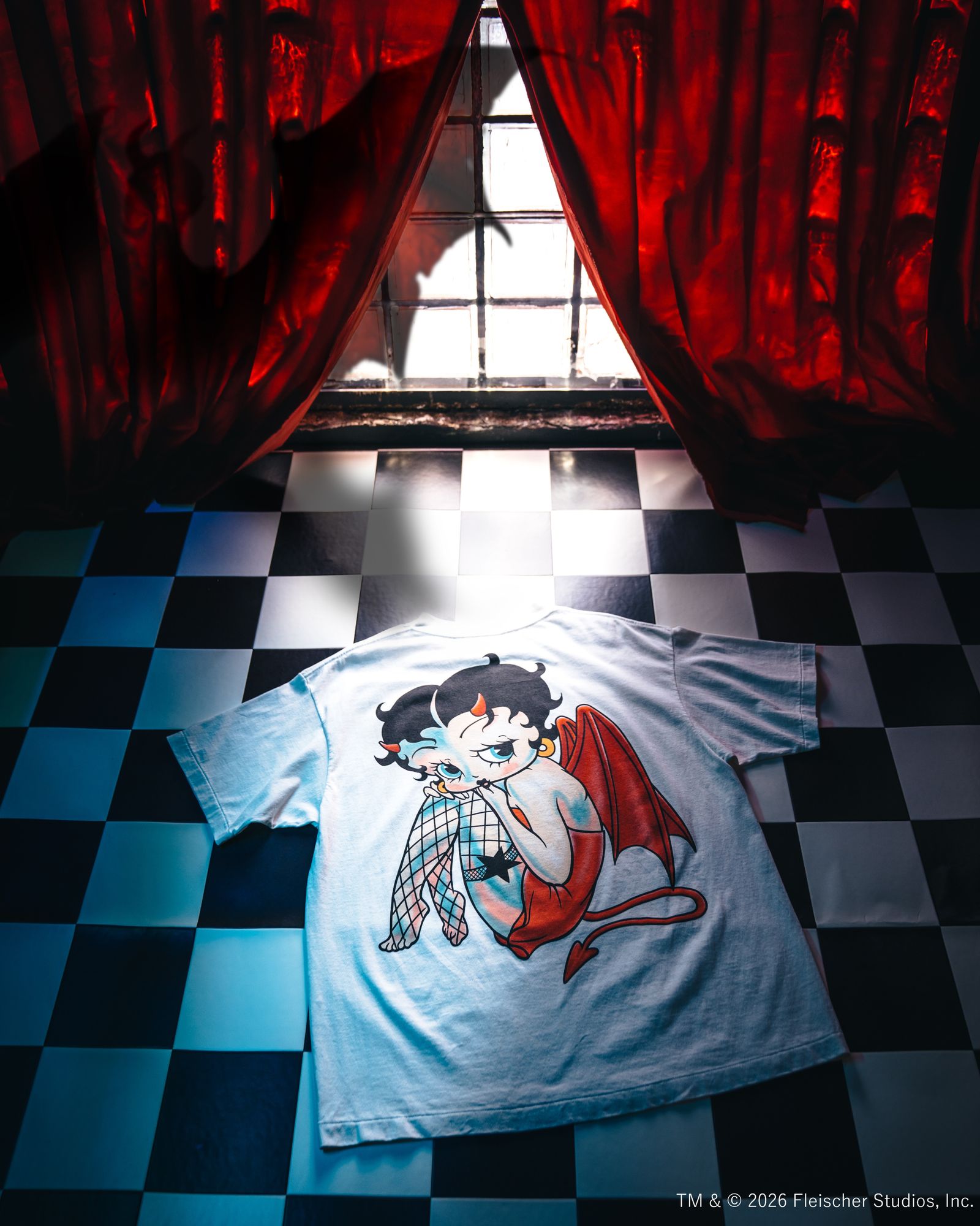 【コラボ】SM-MK1-0000-C12 / BTY_SS T-SHIRT / DEVIL / WHITE / Tシャツ  (ホワイト)