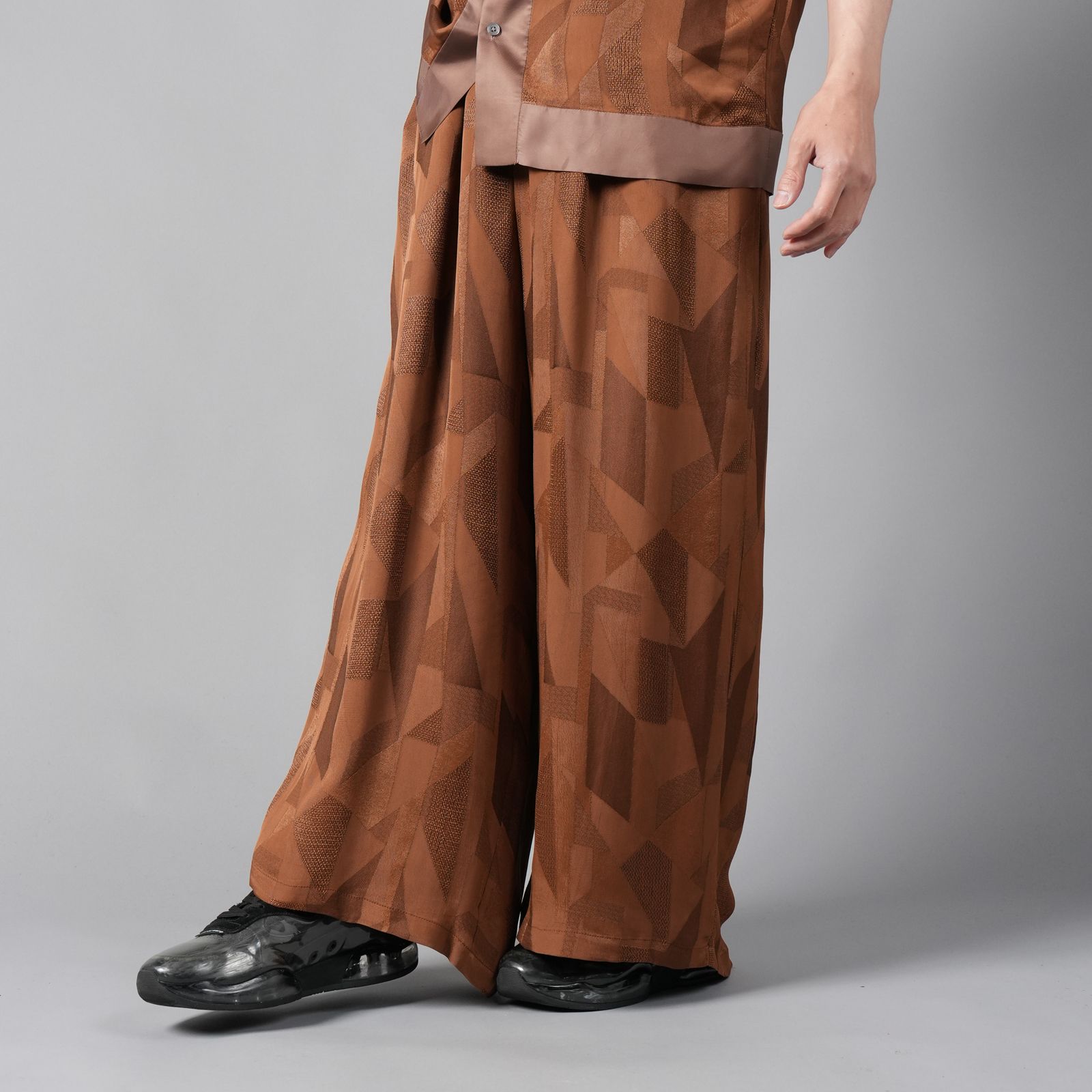 【ラスト1点】RAYON CUPRA TROUSERS / レーヨン キュプラ トラウザーズ (ブラウン)