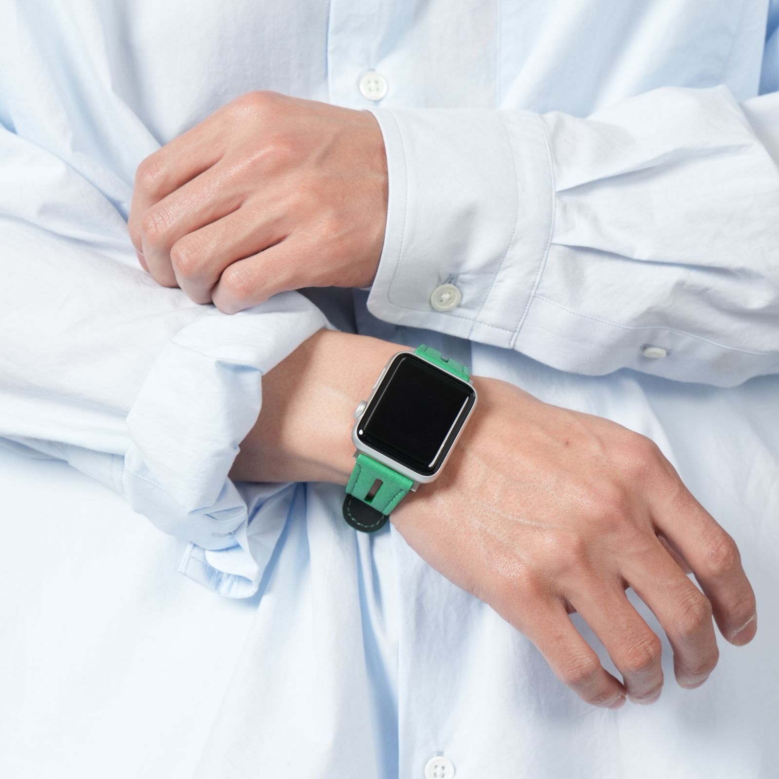 レザーハイブリッドバンド Dバックル for Apple Watch (ジョリーグリーン)