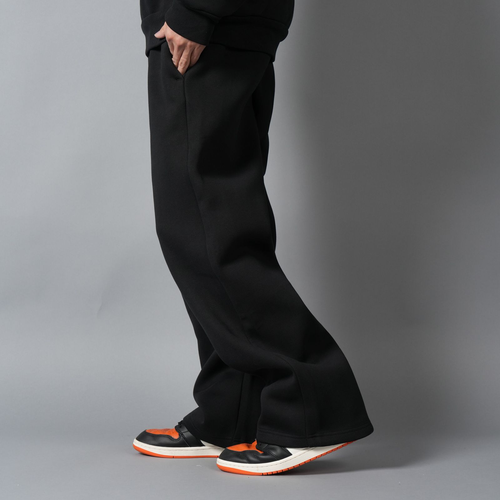 V2 Stacks  / スウェットパンツ (ナイト)