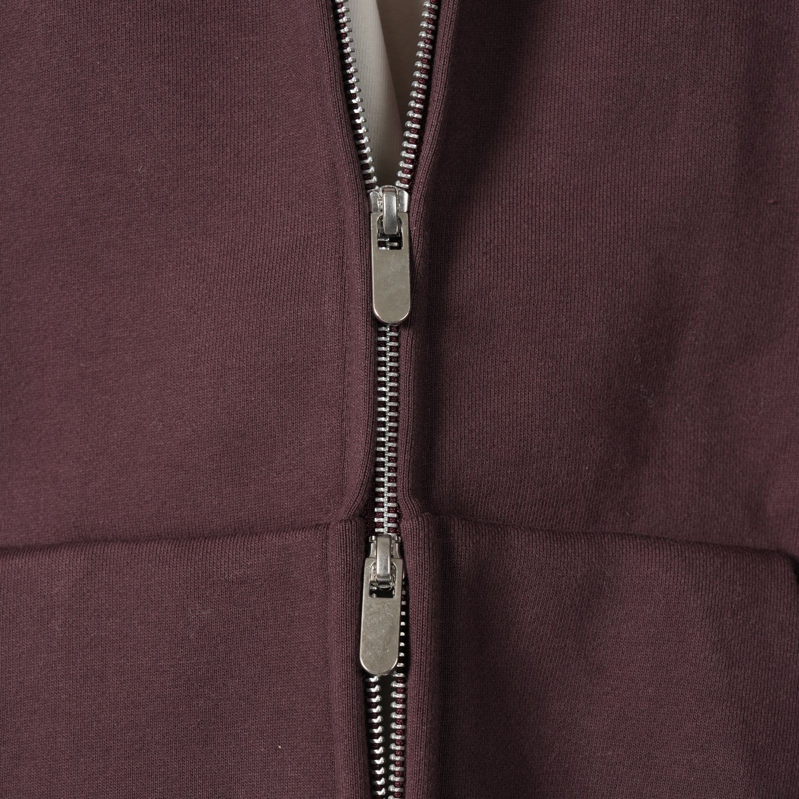V2 ZIPPED HOODIE  / ジップフーディー (クランベリー)