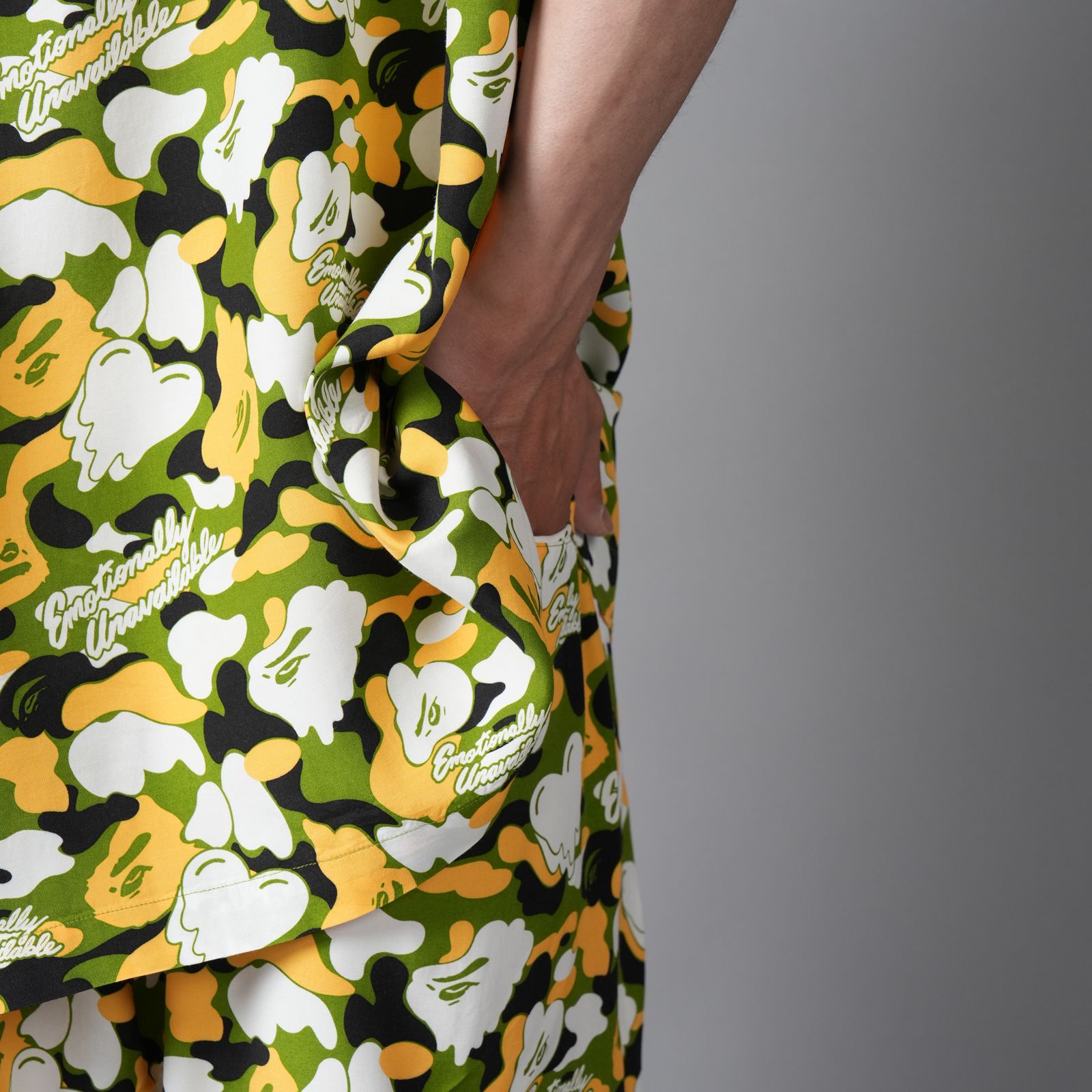【コラボ】EU-MK8-0000-C05 / EU APE ALOHA SHORTS / GREEN / ショーツ (グリーン)