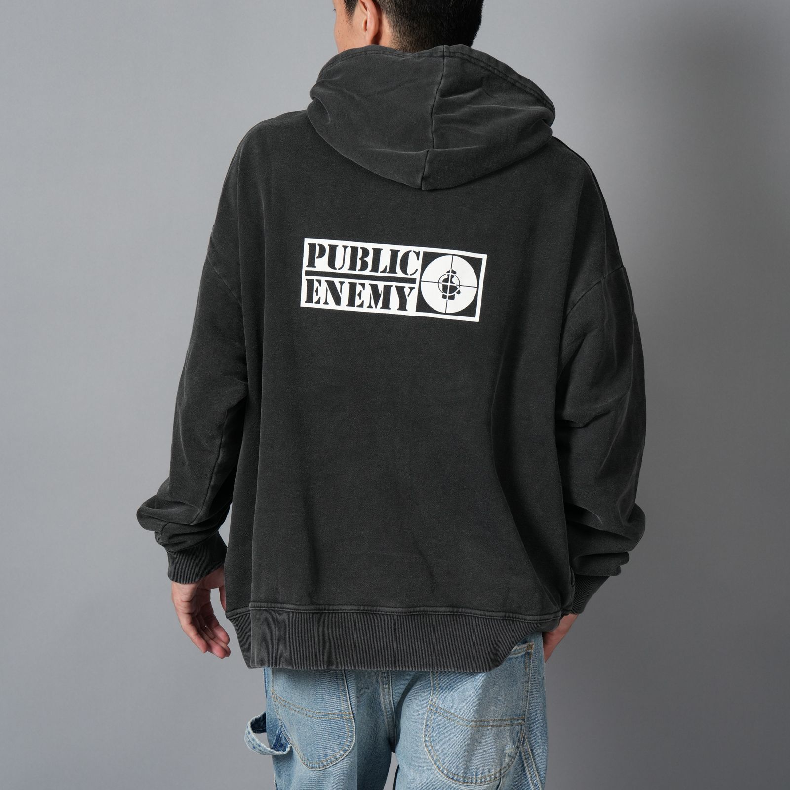 UM25AW-18 / PUBLIC ENEMY / パブリックエネミー / プルオーバフーディー(ブラック)