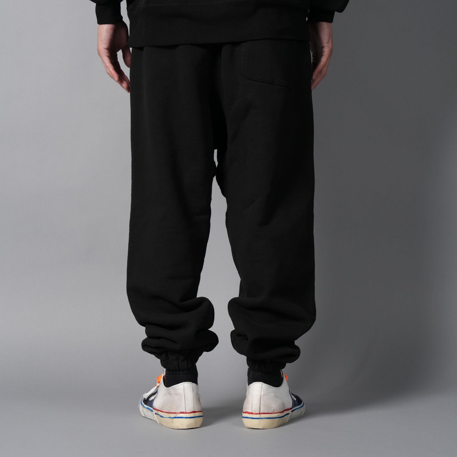 SM-MK8-0000-062 / SWEAT PANTS / I LOVE SAINT / BLACK / スウェットパンツ (ブラック)