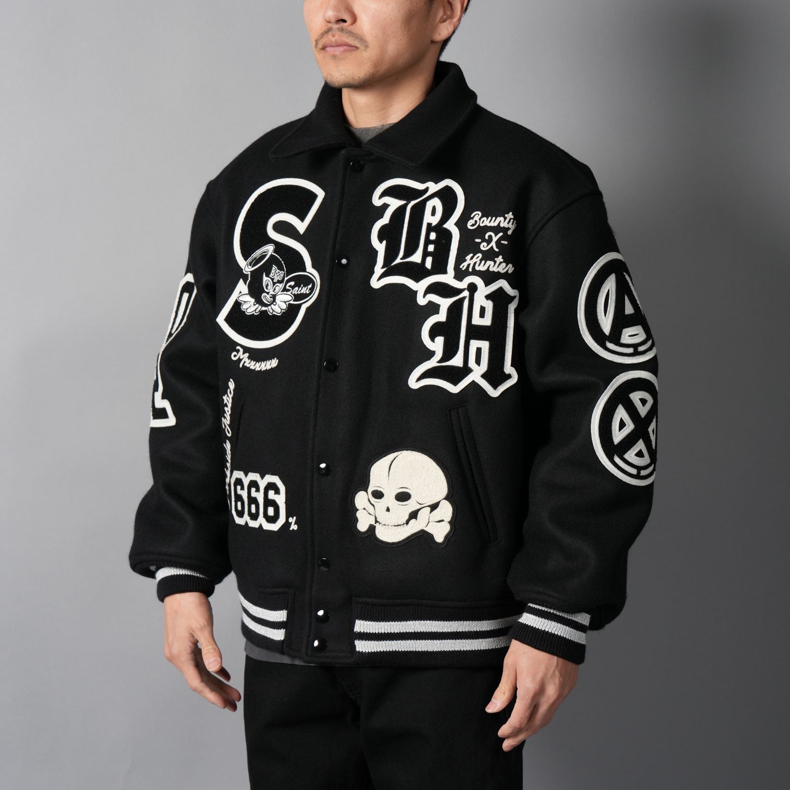 【残りわずか】【コラボ】SM-MK8-0000-C34 / BH_VARSITY JKT / SNT HUNTER / BLK / スタジャン (ブラック)