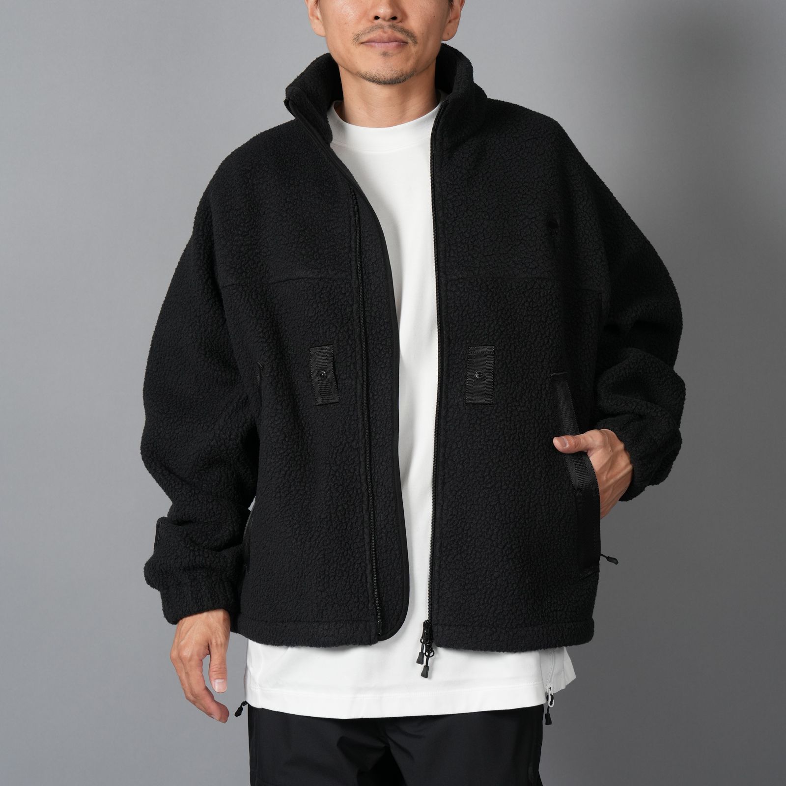 【限定】【D-VEC×ALMOSTBLACK】GORE-TEX 3L w/ POLARTEC DETACHABLE SHELL / マウンテンパーカ [防水・防風] (ブラック)