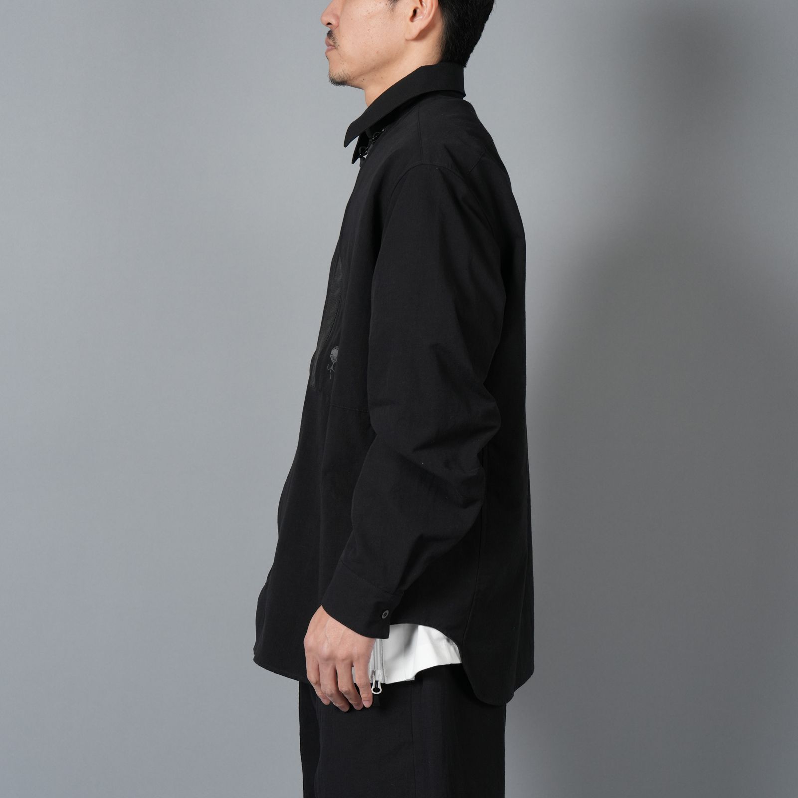 【ラスト1点】【限定】WATER REPELLENT NATURAL FABRIC SHIRT OUTERWEAR / シャツ (ブラック)