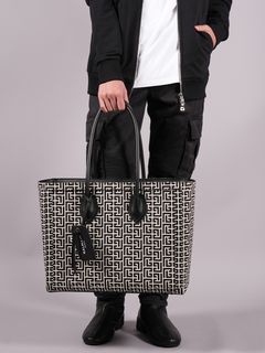 【ラスト1点】BF 1 BAG B-ARMY SHOPPER 42 - CANVAS MONOGRAM / モノグラム キャンバス トートバック / アイボリー・ブラック / 定番商品 / ユニセックス