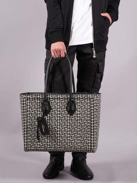 【ラスト1点】BF 1 BAG B-ARMY SHOPPER 42 - CANVAS MONOGRAM / モノグラム キャンバス トートバック / アイボリー・ブラック / 定番商品 / ユニセックス 22.YN1FC662TPRV BALMAIN